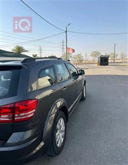 دودج جورني